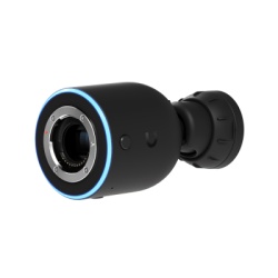 UBIQUITI UVC-AI-DSLR-LD Cámara IP AI DSLR / 4K 8MP 30 fps / Sensor 4/3' 10MP / Lente 45 mm / Ángulo 21.6° / PoE+ 17.77 W / IPX5