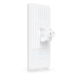 UBIQUITI WAVE-AP-MICRO Punto de Acceso PtMP / 60 GHz + 5 GHz Wi-Fi 6 / 5 Gbps / 31 Clientes / Cobertura Sectorial 90° / Puerto 2.5 GbE / IP66 - Img 4