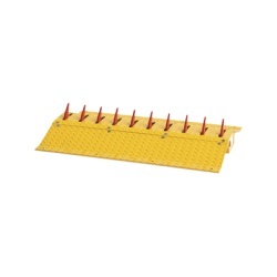 DKS DOORKING 1610-087 Picos poncha llantas autonomo / No requiere barrera vehicular / Para delimintar direccion de trafico vehicular / Compatible con 1601-088 / Mide 90cm (3ft) / Facil instalacion de