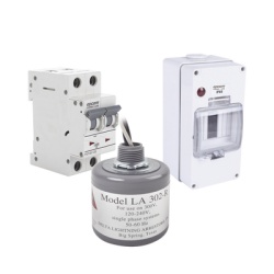 EPCOM POWERLINE PL16ACA Kit de Centro de Carga Para Corriente Alterna Breaker de hasta 400 Vca de 16 A con Supresor de Picos Transitorios.