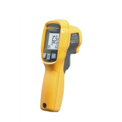 FLUKE FLUKE-62MAXESPR Termometro IR Para Medicion de Temperatura de -30ÂºC a 500ÂºC Con Precision +-1.0% y Clasificacion IP54 de Resistencia al Agua y Polvo