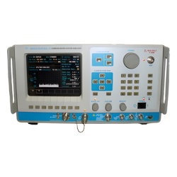 FREEDOM COMMUNICATION TECHNOLOGIES R2600-D Analizador de Sistemas de Comunicaciones