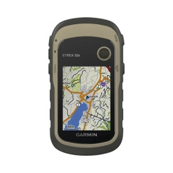 GARMIN 10-02257-00 GPS Portatil eTrex 32x Outdoor / Pantalla TFT Transflectiva 2.2 Pulgadas / Resolucion 240x320 Pixeles / Brujula 3 Ejes / Altimetro Barometrico / GPS + GLONASS / 8 GB Memoria / IPX7