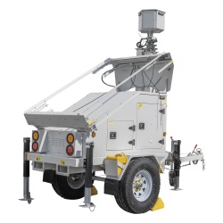 PRECISION PST-VTS-3P Traila / Remolque con Mastil Retractil de 7.5 m. para Videovigilancia o Iluminacion con Bases para Instalar Paneles Solares y Baterias (No incluidos)