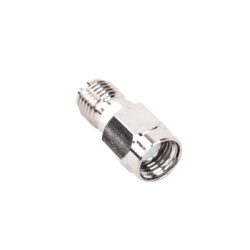 RF INDUSTRIES LTD RP-3405 Adaptador en Linea de Conector SMA Macho Inverso a SMA Hembra Niquel/ Oro/ Teflon.