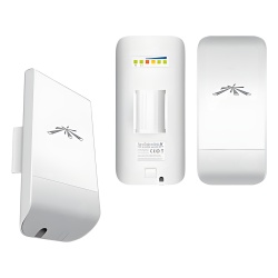 UBIQUITI LOCOM5(US) NanoStation LOCO M5 AirMax con antena de panel de 13 dBi, 802.11 a/n (4.9 - 5.8 GHz). - Versión US