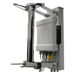 CAMBIUM NETWORKS PMP-450C (C054045A001A) - Serie PMP 450 - Solucion Punto - Multipunto para banda libre punto de acceso conectorizado (125 Mbps).