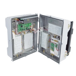 EPCOM CR-SOG08-V2 Amplificador de Exterior para Celular en 850 MHz.