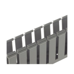 PANDUIT G3X3LG6 Canaleta Ranurada de PVC sin Tapa Tipo G 3.25 in de Ancho 3.12 in de Alto y 1828.8 mm de Largo Color Gris