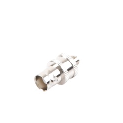 RF INDUSTRIES LTD RFB-1142 Adaptador en Linea de Conector BNC Hembra a SMA Hembra / Radios Portatil Kenwood Uniden Niquel/ Oro/ Teflon.
