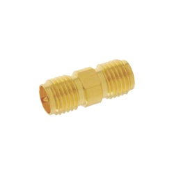 Syscom ACX1243-ND Adaptador Barril de Conector SMA Hembra a SMA Hembra Inverso Oro/ Oro/ Teflon.