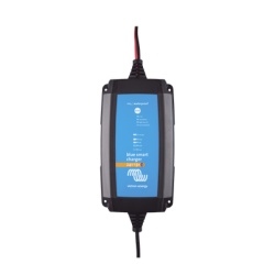 VICTRON ENERGY BSIP6524/13 Blue Smart IP65 24/13 / Cargador de Baterias 24V 13A / Para Ambientes Marinos y Terrestres. / Para baterias de Plomo y Litio