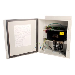 CAMBIUM NETWORKS 1090CKHH Sincronizador GPS - (Aplicaciones Multipunto) Modulo CMM4 con Switch para Exterior y Modulo GPS (No incluye Fuente de Alimentacion).