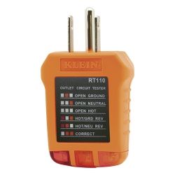 KLEIN TOOLS RT-110 Probador de Tomacorrientes Estandar con Secuencia de Luces para Indicar un Cableado Correcto/Incorrecto.