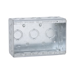 RACO HUB-692 Caja Multigang de 3 Gangs / Profundidad de 2-1/2" / 16 Entradas de 1/2" y 3/4".