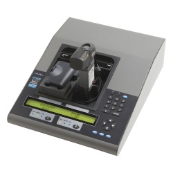 Cadex Electronics Inc 077-200-100 CADEX 7200-C Analizador de Baterias de 2 Cavidades (40W). No Incluye Adaptadores.