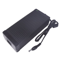 EPCOM POWERLINE PL53V3A Fuente de poder / 53 VCC / 3 A / 100-240 VCA / -20°C a 45°C / 7.48 x 3.43 x 1.69 pulgadas - Img 2