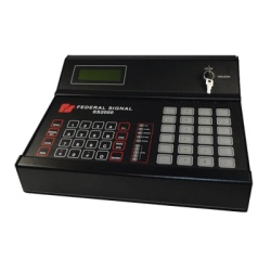FEDERAL SIGNAL INDUSTRIAL SS2000+ Punto de activacion de hardware local SS2000+ Serie C para Sistemas de Notificacion Masiva