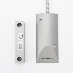 HIKVISION DS-PD1-MC-RS Contacto Magnetico de Uso Rudo / Uso en Cortinas o Puertas de Emergencia de Metal o Madera / Interior