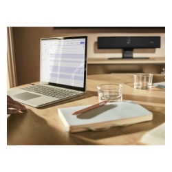 JABRA PANACASST-U30 Barra de Video Inteligente / 4K / Campo de Visión 120° Horizontal (132° Diagonal) / 6 Micrófonos / USB-C 3.2 Gen 1 / BYOD Plug and Play / Encuadre Inteligente con IA / Altavoz Dúplex Integrado - Img 2