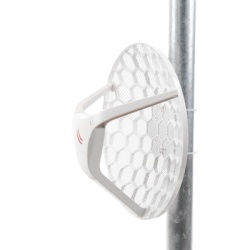 MIKROTIK RBLHG-5ND (LHG 5) Cliente y PtP en 5 GHz 802.11 a/n Antena Integrada de 24.5dBi Hasta 316mW de Potencia.