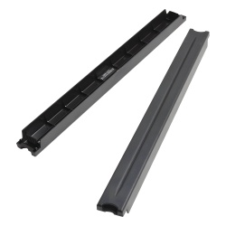 SIEMON PNL-TBLNK010-1S Tapa Ciega Para Rack Estandar de 19in 1UR Sin Herramientas para su Instalacion Color Negro 10 Piezas