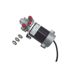 SIMRAD 000-15445-002 Bomba Hidraulica Reversible PUMP-3 / 12V DC / Flujo 1.6L (98 cu.in) por Minuto / Cilindro 160-550 cc (9.8 - 33.5 cu.in) / Conexiones ORB / Incluye 3 Adaptadores ORB-5 a 9/16 UNF /