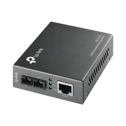 TP-LINK MC110CS Convertidor Fibra Optica Monomodo / 1 Puerto RJ45 10/100 Mbps / Puerto Fibra Optica SC 100 Mbps / Hasta 20 kilometros / Plug and Play