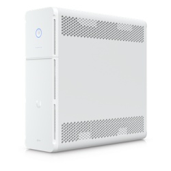 UBIQUITI UPS-TOWER UPS Administrado / 1 kVA / 600 W / 10 Tomas NEMA 5-15R / Batería Hot-Swappable 108 Wh / Ethernet / Torre - Img 3