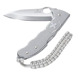 VICTORINOX VM26 Navaja Victorinox Hunter con Cachas Alox Acanaladas y Hoja a una Mano. Con Colgante Paracord Plateado.