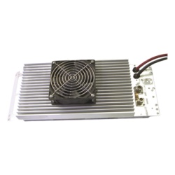 CRESCEND 800VC-075-0.2RF Amplificador VOCOM 100% ciclo de servicio 800 MHz Entrada 200 mW / Salida 75 W. 13.8 Vcc.