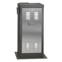 DKS DOORKING 9210-381 Operador Para Puertas Corredizas de 1360 kg y Hasta 30 Metros / Operador Para Aplicaciones Industriales de Uso Continuo / Con 6 Metros de Cadena #60 Incluidos