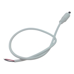 EPCOM POWERLINE DC-CORD-W Cable de Alimentación DC / Conector Macho 5.5 x 2.1 mm / Calibre 22AWG / Longitud 30 cm / Forro Blanco / Polarizado