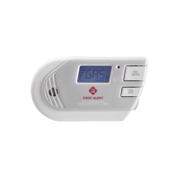 FIRST ALERT 1039760 Detector Combo de Combinacion de Gases Explosivos: Metano (GN) Propano (LP) y Monoxido de Carbono (CO) Con Pantalla Digital Retroiluminada 120 Vca y Bateria de Respaldo