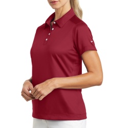 NIKE D354064S/R Playera Polo Dri-FIT color Rojo Obscuro para Mujer