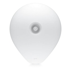 UBIQUITI AF60-XG Radio PtP 60 GHz / 6 Gbps / Respaldo 5 GHz 800 Mbps / Alcance 4 km / SFP+ 10G / IP67