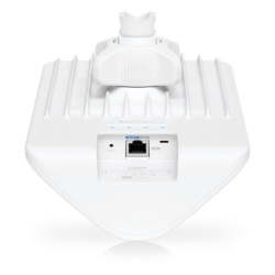 UBIQUITI WAVE-AP-MICRO Punto de Acceso PtMP / 60 GHz + 5 GHz Wi-Fi 6 / 5 Gbps / 31 Clientes / Cobertura Sectorial 90° / Puerto 2.5 GbE / IP66 - Img 6