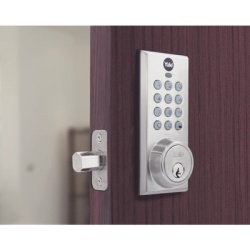 YALE-ASSA ABLOY 89071 Cerradura Digital con Teclado YDD114 / 10 usuarios/ Para Puerta Izq o Derecha de 60 a 70 mm