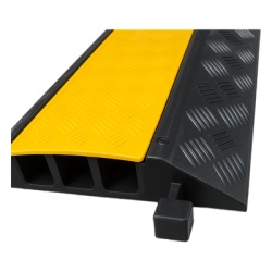 AccessPRO AC903-V2 Protector de Cable de 3 Canales / Base de Goma y Tapa de Plastico / Tamano del Canal 30x30mm / Capacidad de Carga 5 Toneladas / Longitud 90 cm / Ancho del Contorno 50 cm / Altura 4.