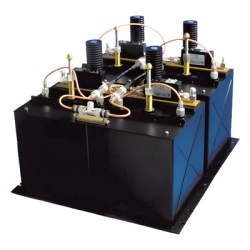DB SPECTRA SPD-2219-C5 Combinador dB SPECTRA en Panel/ Rack 19" 440-450 MHz 5 Canales 100 kHz de Sep. min N Hembras.