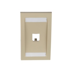 PANDUIT CFPE1EIY Placa de Pared Vertical Ejecutiva Salida Para 1 Puerto Mini-Com Con Espacios Para Etiquetas Color Marfil
