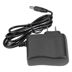 SFIRE P5DC1A Fuente de Poder Regulada / 5 Vcc / 1 A / Entrada 100-240 Vca / Conector 5.5 x 2.1 mm / Operación 0°C a +40°C