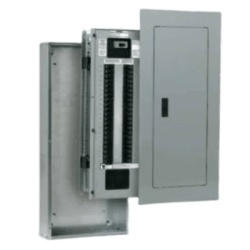 SIEMENS P1E18MC250ATS Tablero de alumbrado P1 18 circuitos Barras en aluminio 250 AMP Frente de sobreponer Sin zapatas principales.