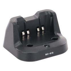 TX PRO TXBC213 Cargador de Escritorio para Baterías de Radios / 800 mA Máximo / 2.5 Horas de Carga / Indicadores LED Multicolor / 12.0 - 16.0 V CC - Img 2