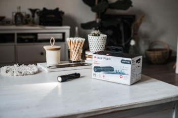 LANTERNA LEDLEDNSER P3 CORE BLACK 90LM+1AAA - Img 3