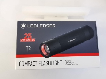 LANTERNA LEDLENSER T2 EDITIE 25 ANI SMOKEY BLUE
