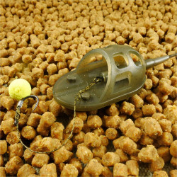 MOMITOR METHOD FEEDER ORANGE HAND FLAT DF480 80GR BULK