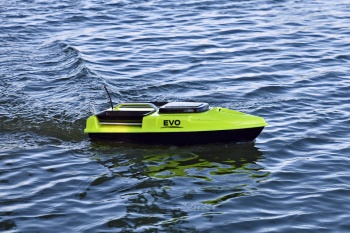 NAVOMODEL / BARCUTA PLANTAT CONCEPT BOAT EVO / 2 CUVE / LIPO - Img 3