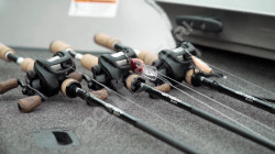 LANSETA 13 FISHING OMEN BLACK CAST 2.03M 10-30G 1+1BUC
