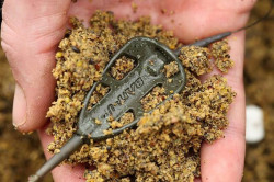 MOMITOR KORDA BAIT-UP METHOD FEEDER 50G